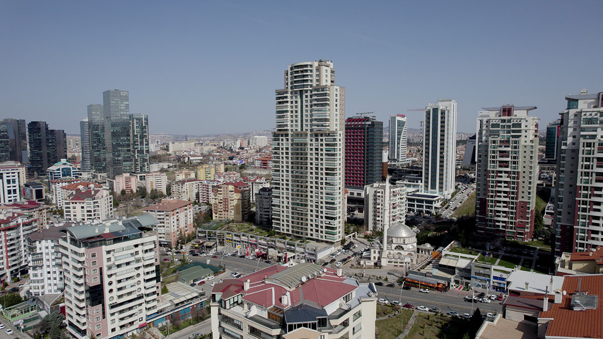 dji-000300-00-17-28still001