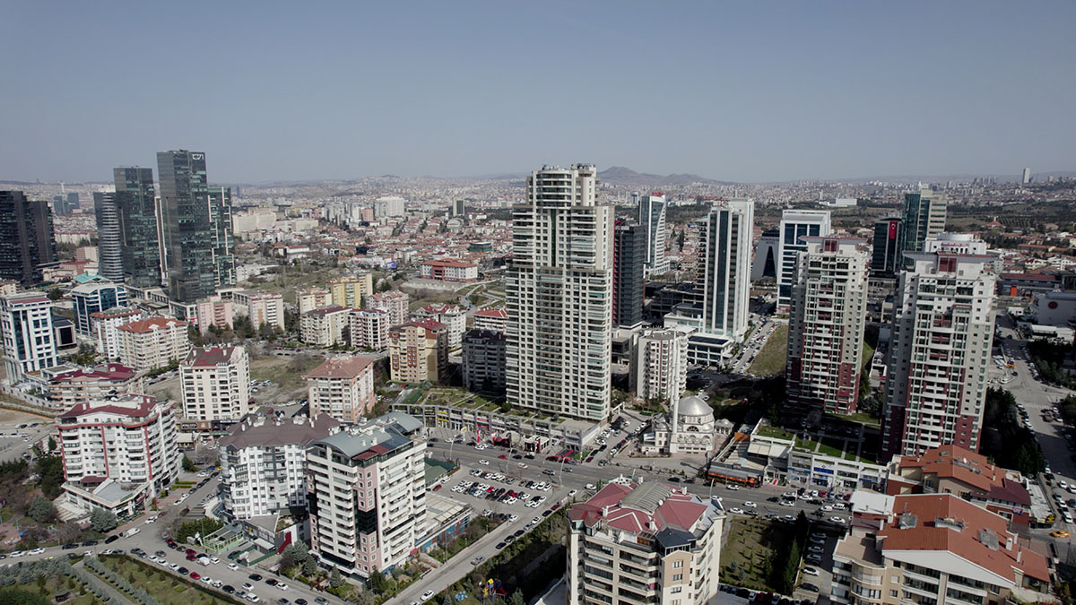 dji-000300-00-39-16still004