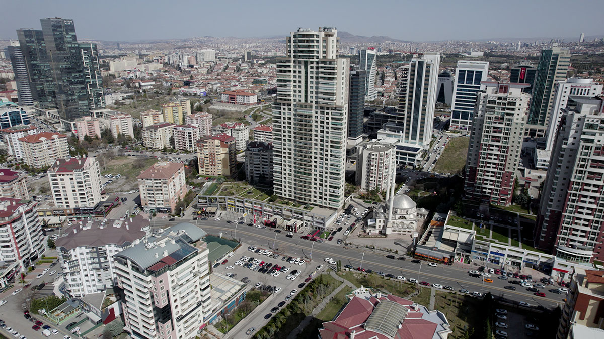 dji-000300-03-22-20still009