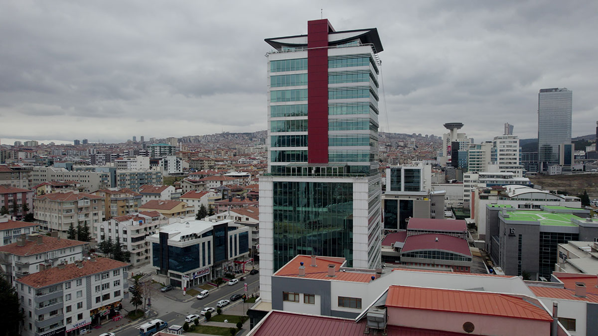 dji-002300-02-50-09still015