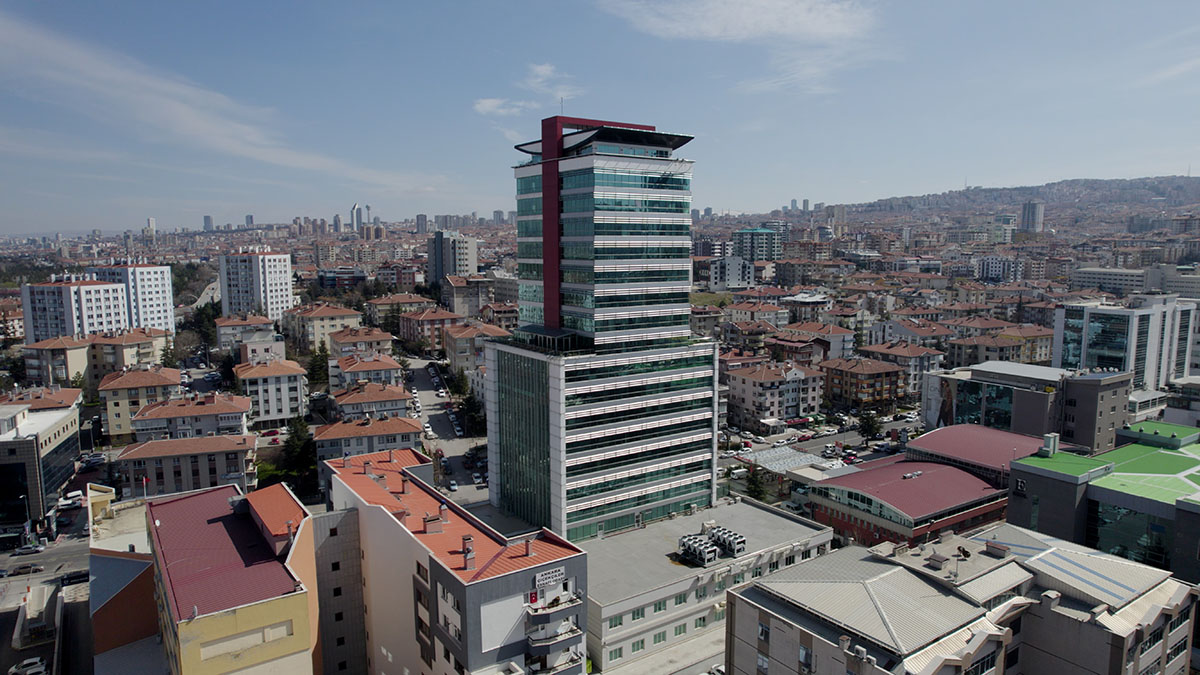 dji-002300-02-55-16still014