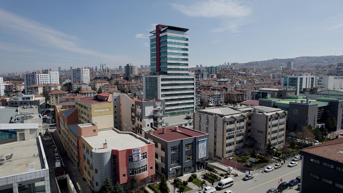 dji-002300-03-53-11still009